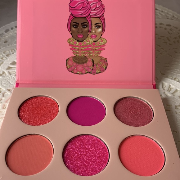 Juvias The sweet pinks by Juvias 3 Matt’s 3 glitter NIB for eyeshadow and Blush - Picture 11 of 11